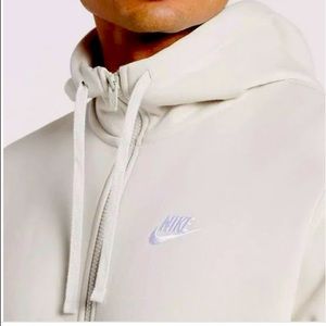 Men’s Nike Zip Up Sweatshirt